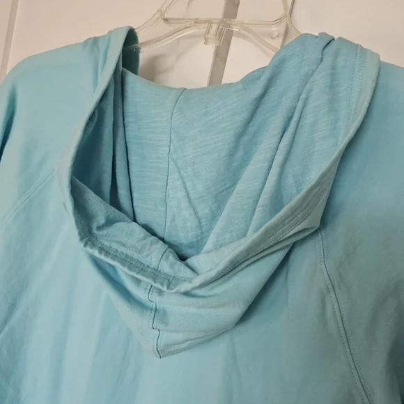 NWOT: North Face hooded pullover shirt size L - Picture 11 of 13